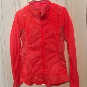 Lululemon wind breaker